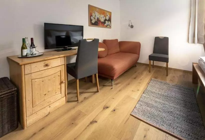 اتاق استاندارد, Pension Bernhardhof