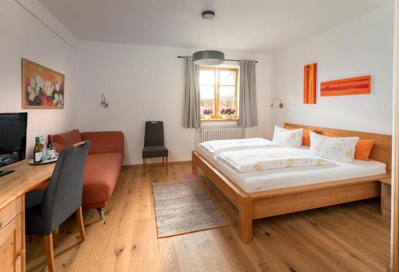 Номер Стандарт, Pension Bernhardhof