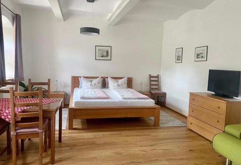 Апартаменты 1 Спальня с Террасой, Pension Bernhardhof