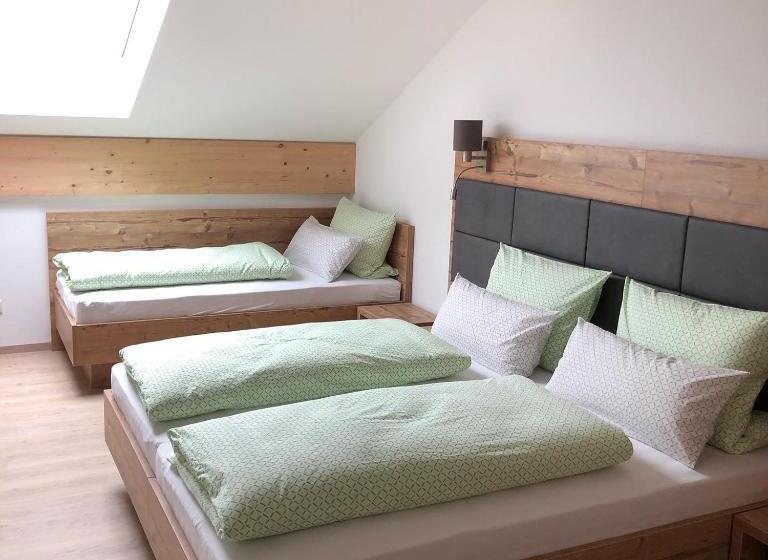 Апартаменты 2 Спальни, Pension Bernhardhof