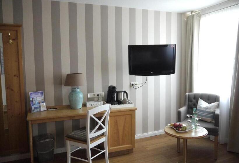 高级大房间, Ratsstuben