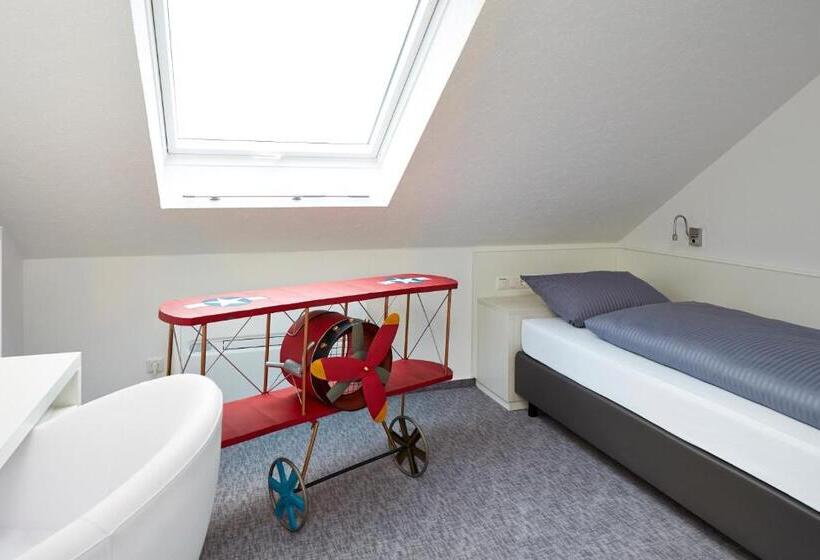 标准单人间, Sonnenhof