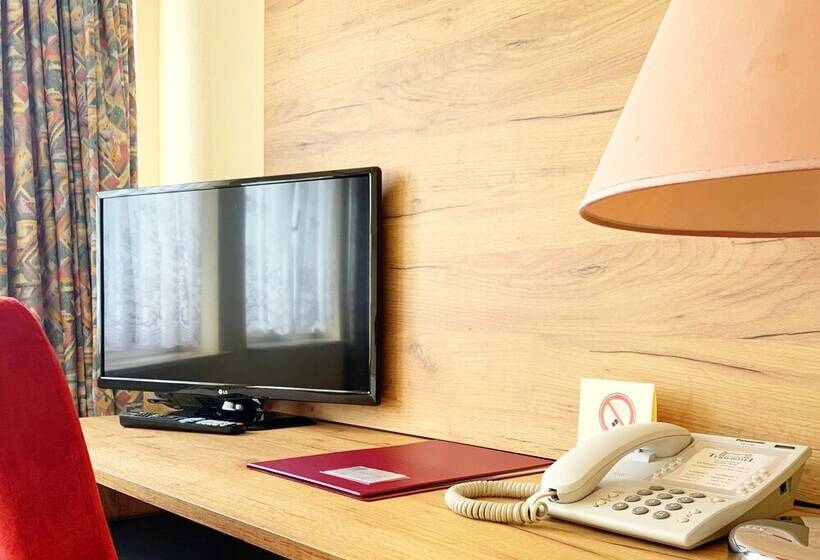 Номер Стандарт, Turm Hotel Hanau