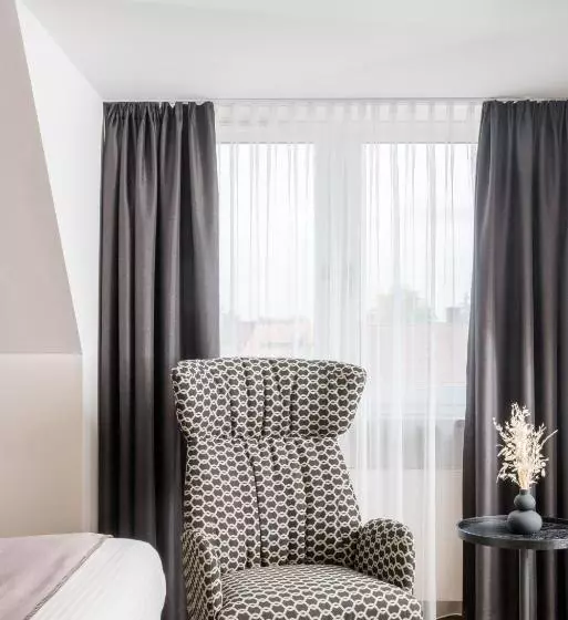 استودیوی استاندارد, Landhotel Sonne