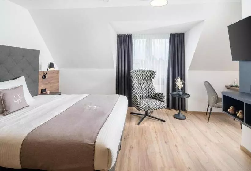 استودیوی استاندارد, Landhotel Sonne
