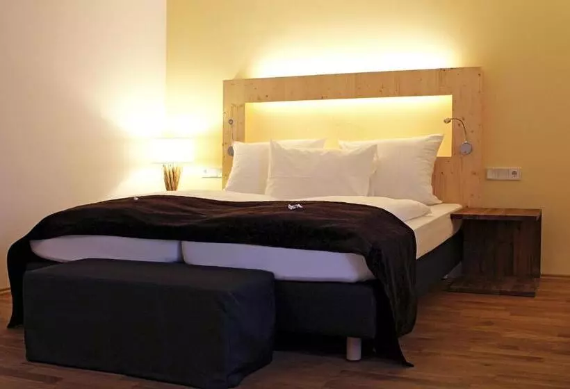 اتاق استاندارد یک نفره, Grosch Brauhotel & Gasthof