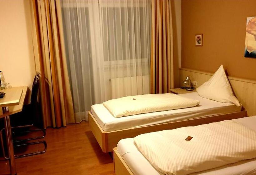 غرفة قياسية, Landgasthof Traube