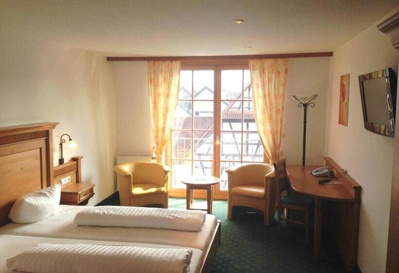 スタンダードトリプルルーム, Ochsen