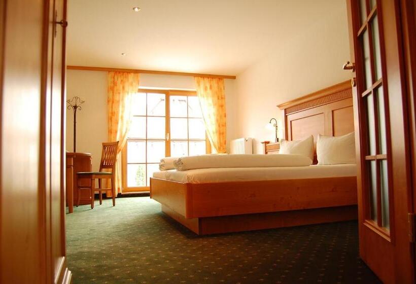 スタンダードトリプルルーム, Ochsen