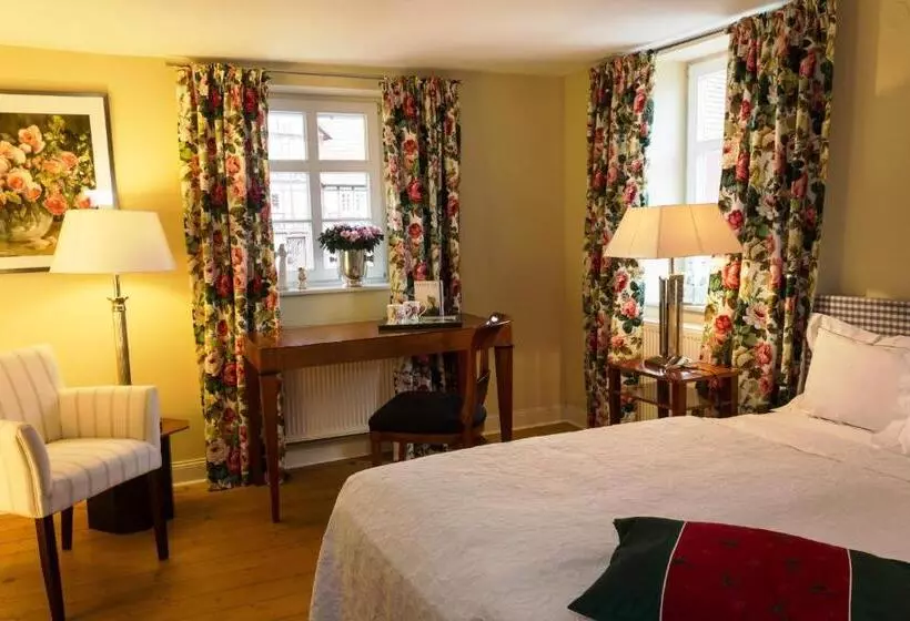 スタンダードルーム, Romantik Hotel Zum Rosenhof