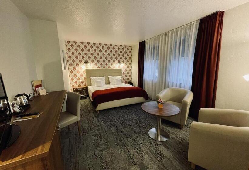 اتاق استاندارد, Schloss Hotel Herborn