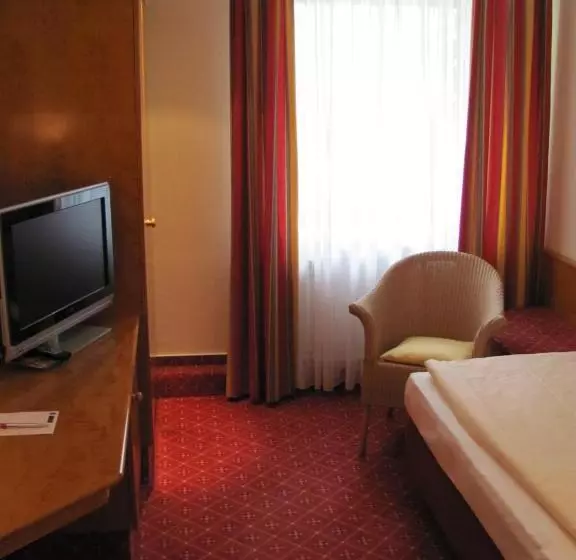 اتاق اکونومی یک تخته, Schloss Hotel Herborn