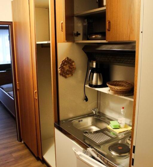 带1个卧室的带阳台的公寓, Appartement Hotel Happy Kienberg