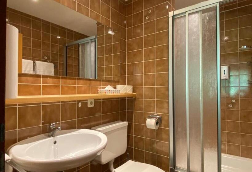 带1个卧室的带阳台的公寓, Appartement Hotel Happy Kienberg