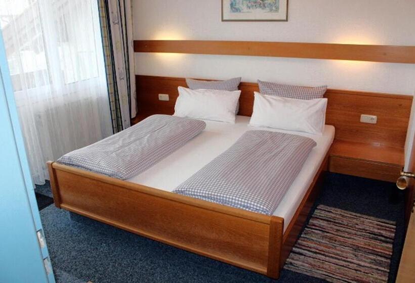 带1个卧室的带阳台的公寓, Appartement Hotel Happy Kienberg