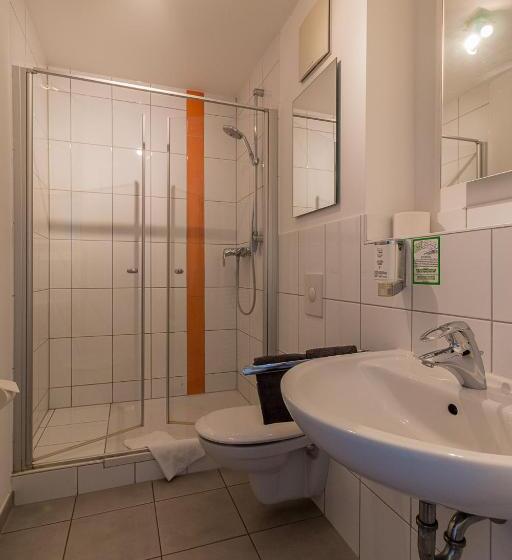 Standart Oda, Am Brauereidreieck