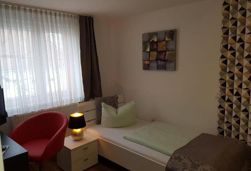 Ekonomik Oda, Am Brauereidreieck