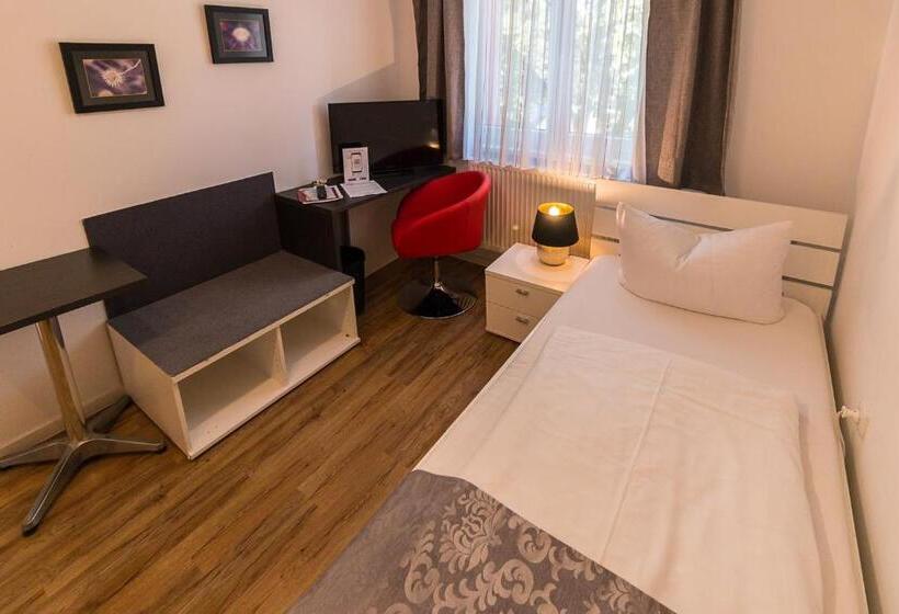 Ekonomik Oda, Am Brauereidreieck