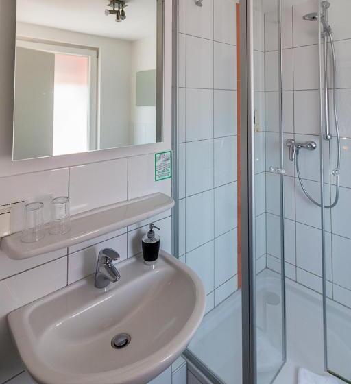 Standart Oda, Am Brauereidreieck