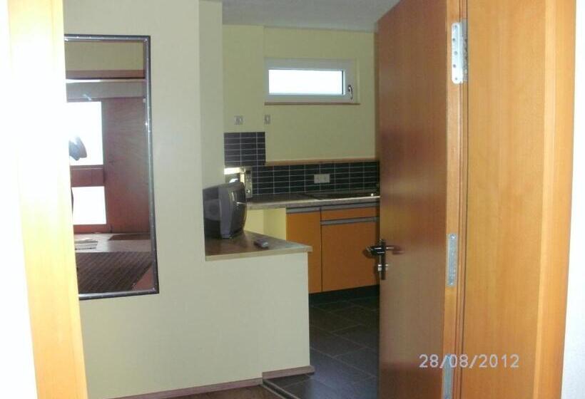 １ベッドルームアパートメント, Am Hindenburgplatz