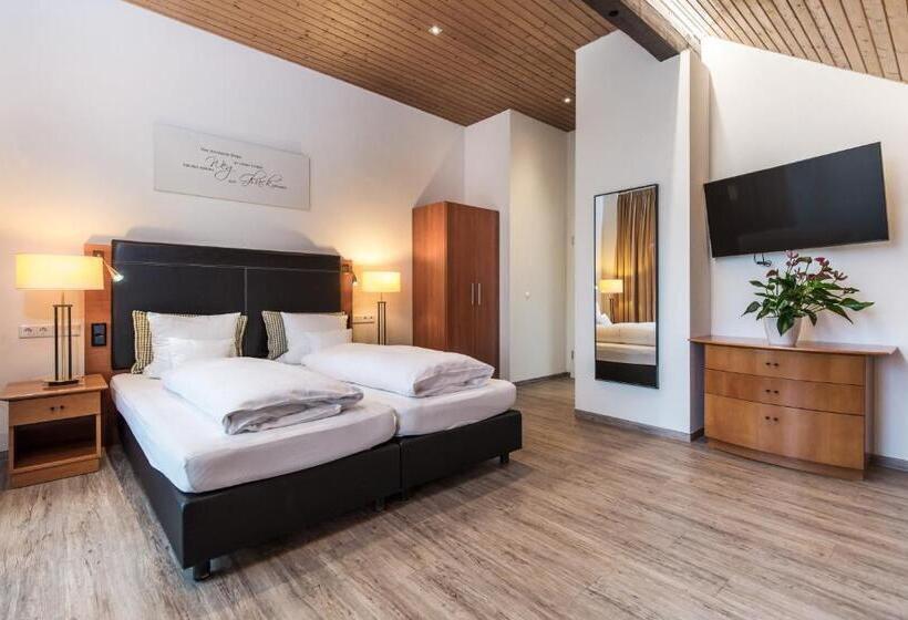 スイート, Brauereigasthof Zum Löwenbräu