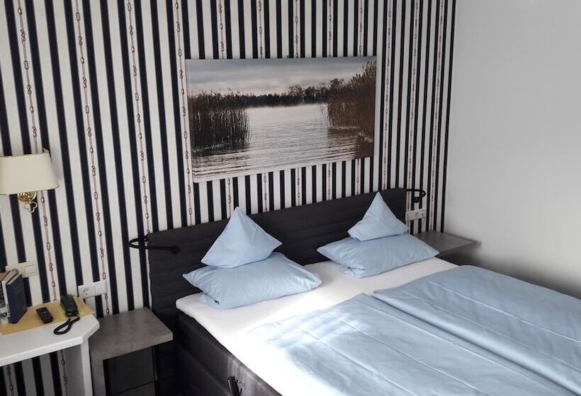 شقة غرفة واحدة, Stockhausen Gbr