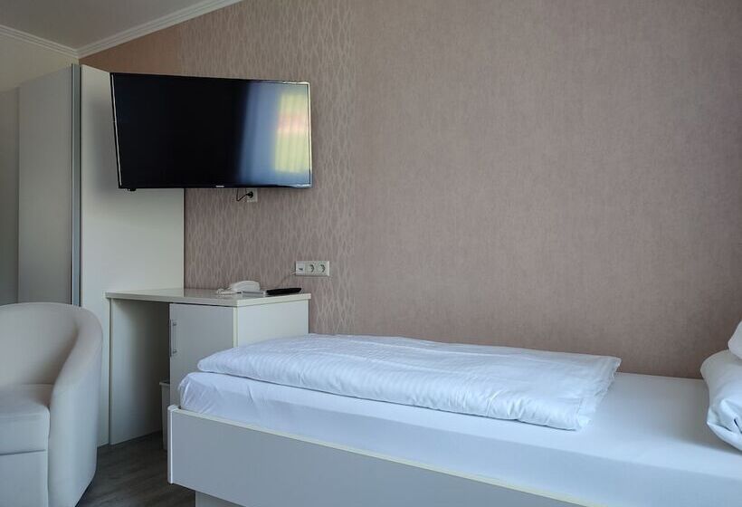 غرفة قياسية فردية, Stockhausen Gbr