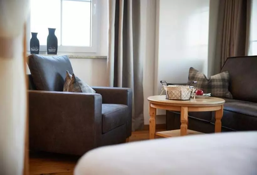 Suite, Hanusel Hof