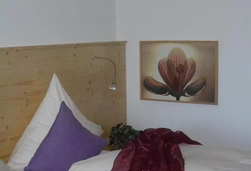 Comfort-huone, Hochwald