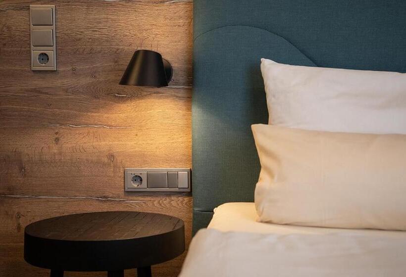 スーペリアールーム, Imhof