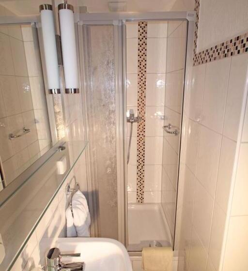 Номер Стандарт Индивидуальный, Irene