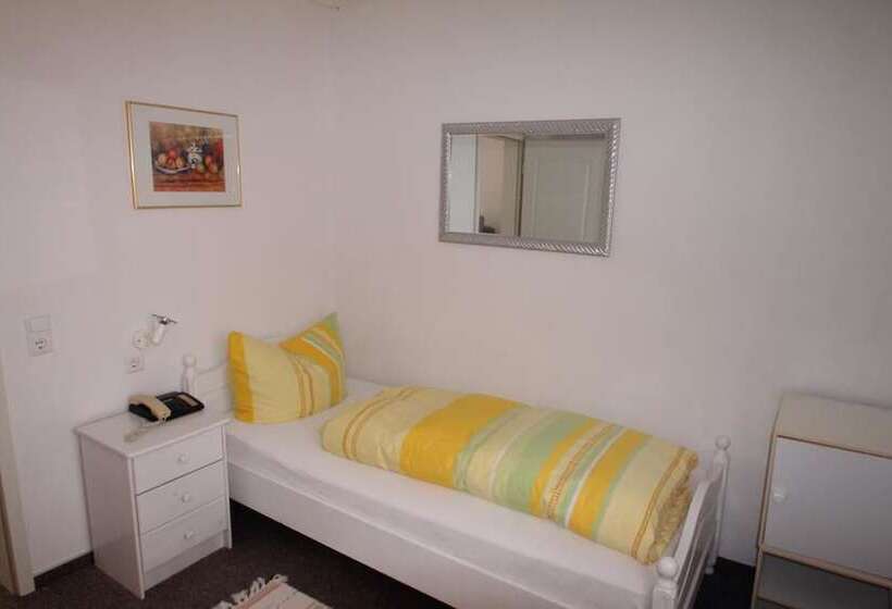 Номер Стандарт Индивидуальный, Irene