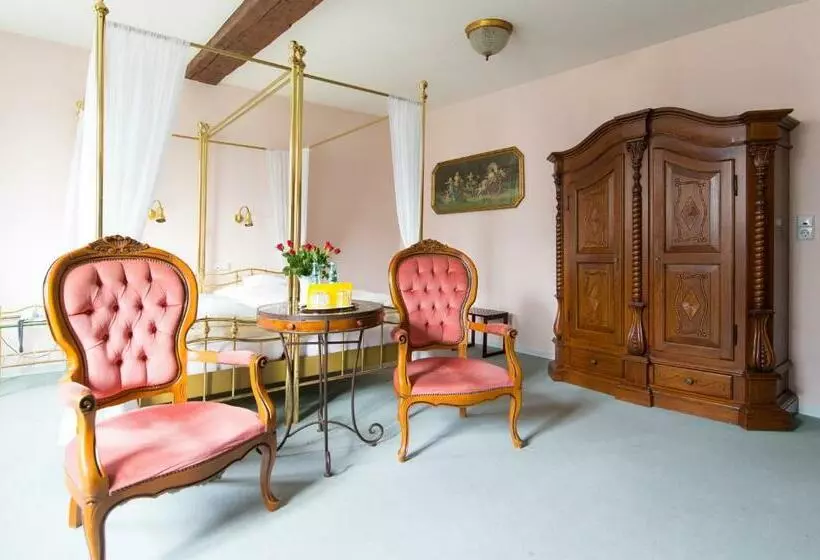 اتاق استاندارد, Kavaliershaus/schloss Bad Zwesten