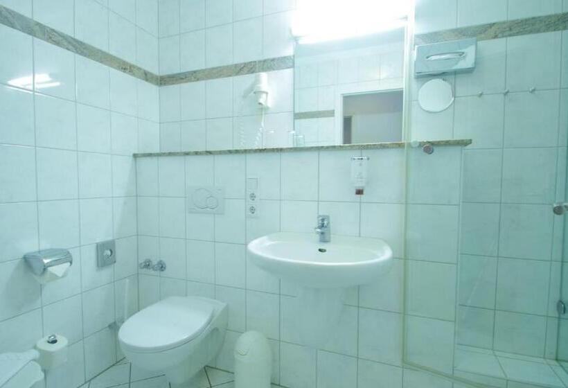 4인용 스탠다드 룸, Peterchens Mondfahrt