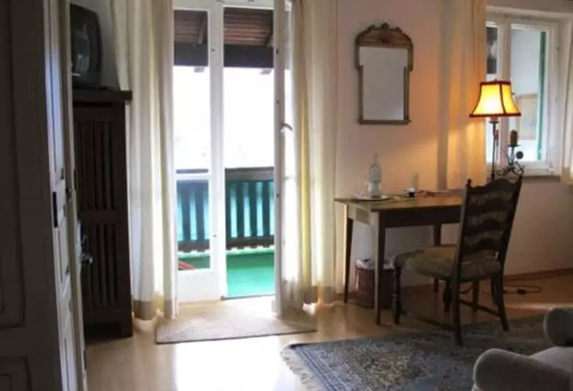 اتاق استاندارد یک نفره, & Restaurant Tonihof