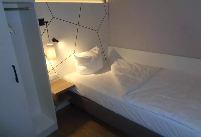 اتاق سوپریور یک تخته, Np Hotel Ullrich