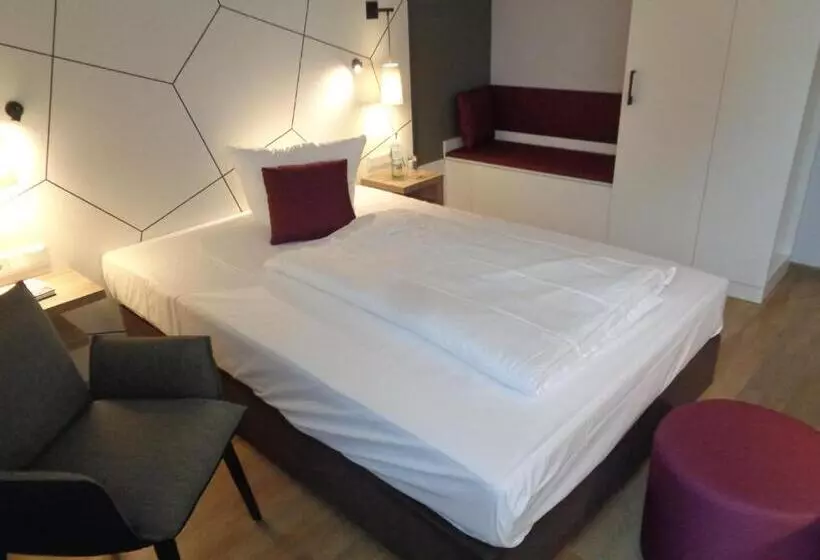 اتاق سوپریور یک تخته, Np Hotel Ullrich