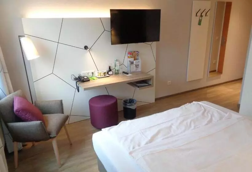 اتاق سوپریور یک تخته, Np Hotel Ullrich