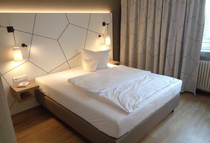 Superior Single Room, Np Hotel Ullrich