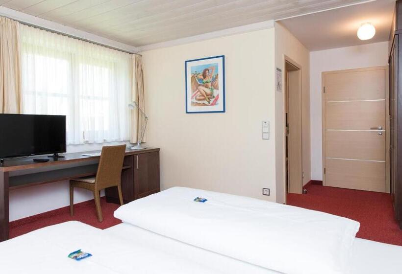 Номер Комфорт, Landhotel Grönenbach