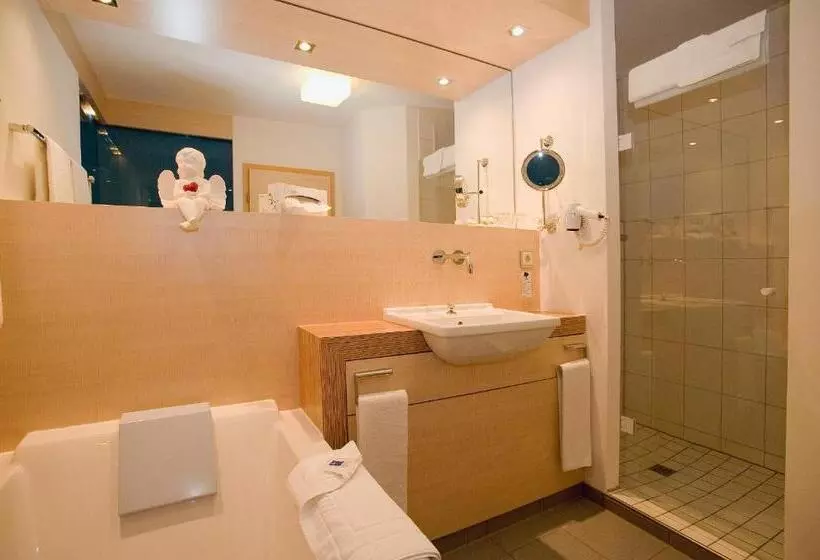 سوییت, Landhotel Grönenbach