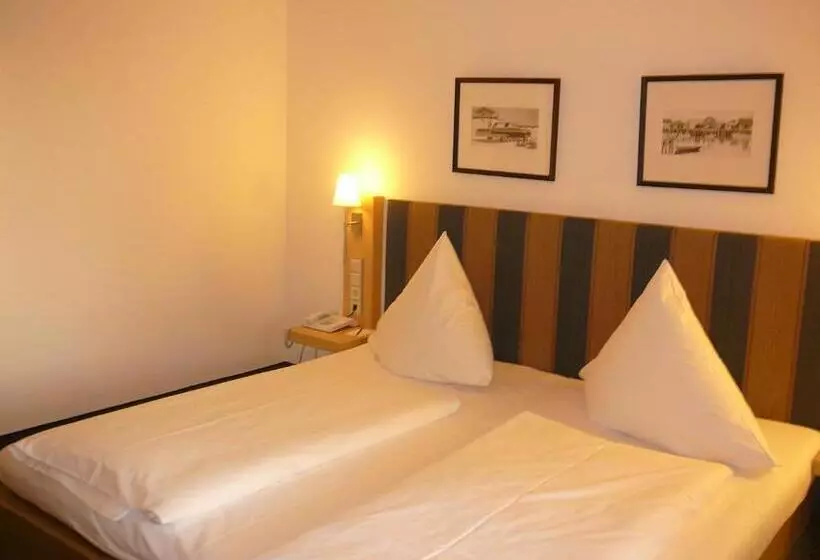اتاق راحتی یک تخته, Landhotel Grönenbach