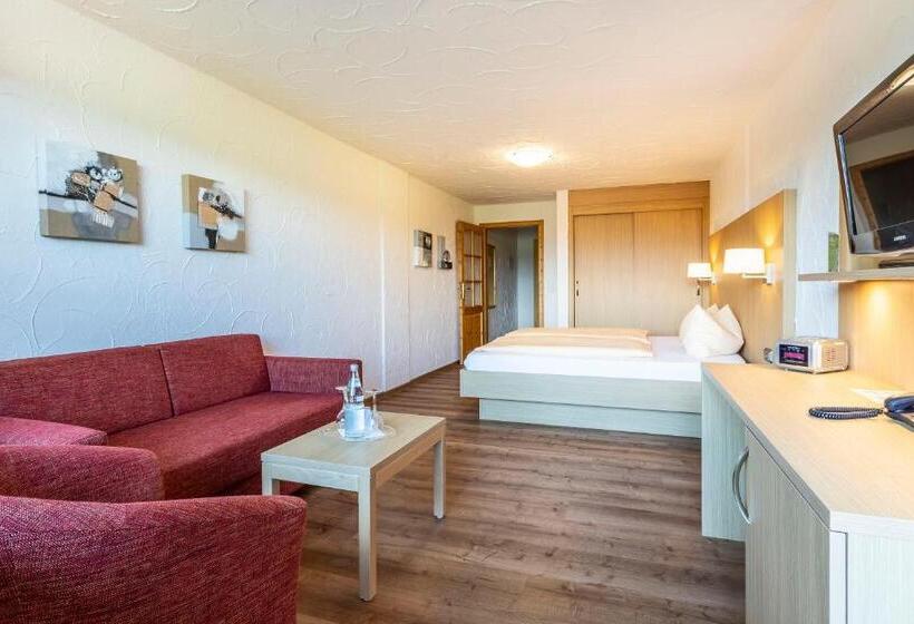 ガーデンビュースーペリアールーム, Landhotel Seeg