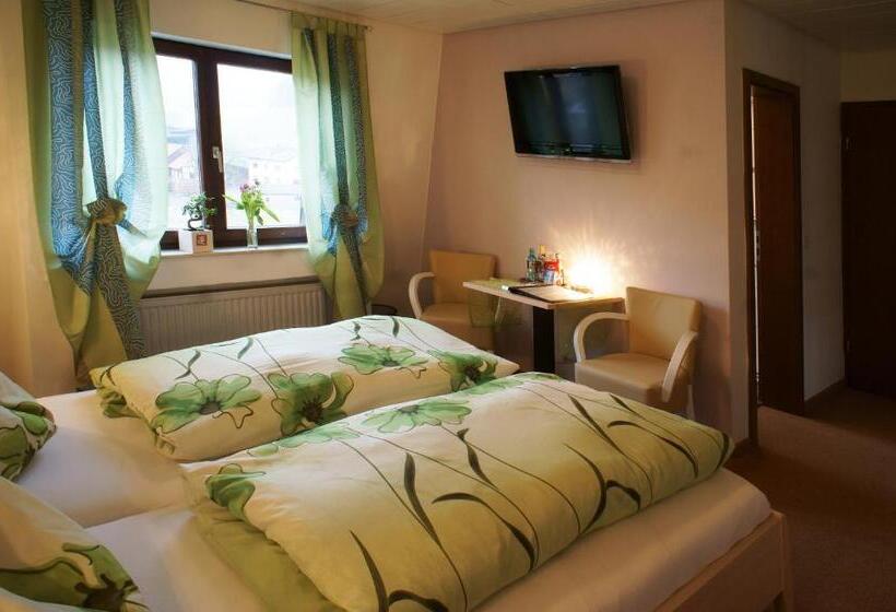 标准间, Grüner Baum Mit Restaurant & Wellness