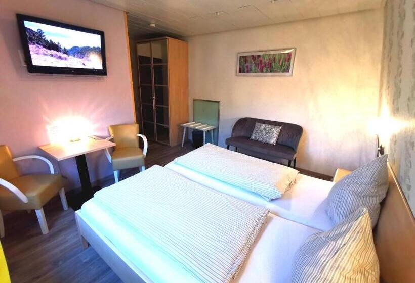 标准间, Grüner Baum Mit Restaurant & Wellness