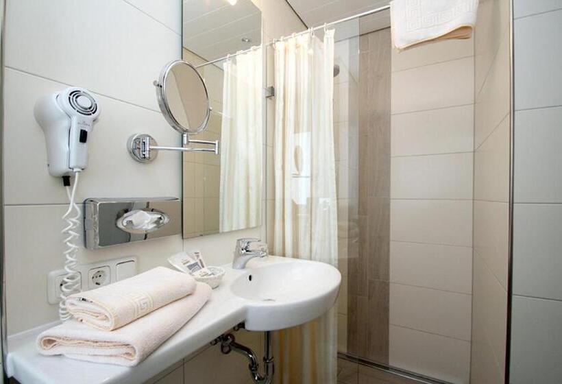 Номер Стандарт Индивидуальный, Restaurant Gasthaus Bonimeier