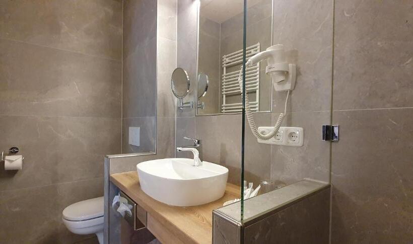 Номер Комфорт Индивидуальный, Restaurant Gasthaus Bonimeier