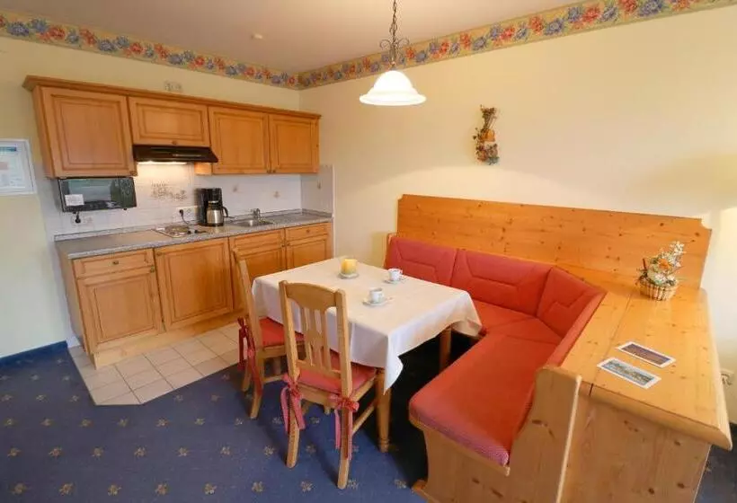 اتاق استاندارد, Ferienwohnung Zur Hopfenkönigin