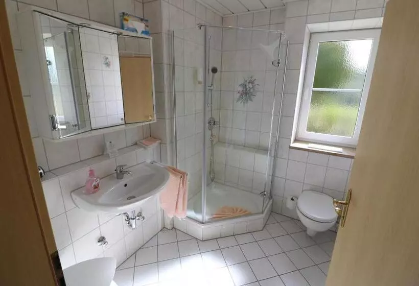 اتاق استاندارد, Ferienwohnung Zur Hopfenkönigin