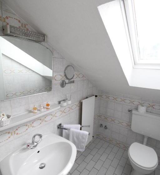 Номер Economy, Weidegg   Hotel Garni